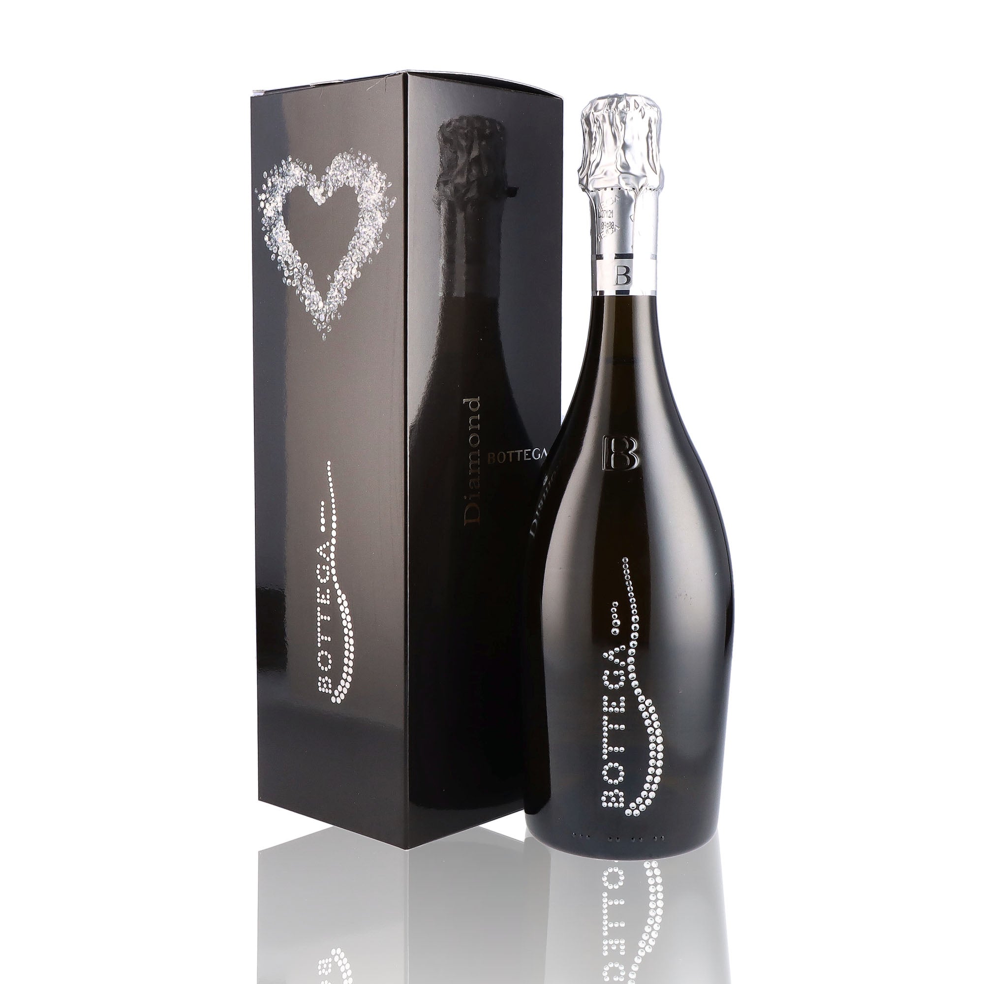 Une bouteille de prosecco de la marque Bottega, de type brut, nommée Diamond Pinot Noir.