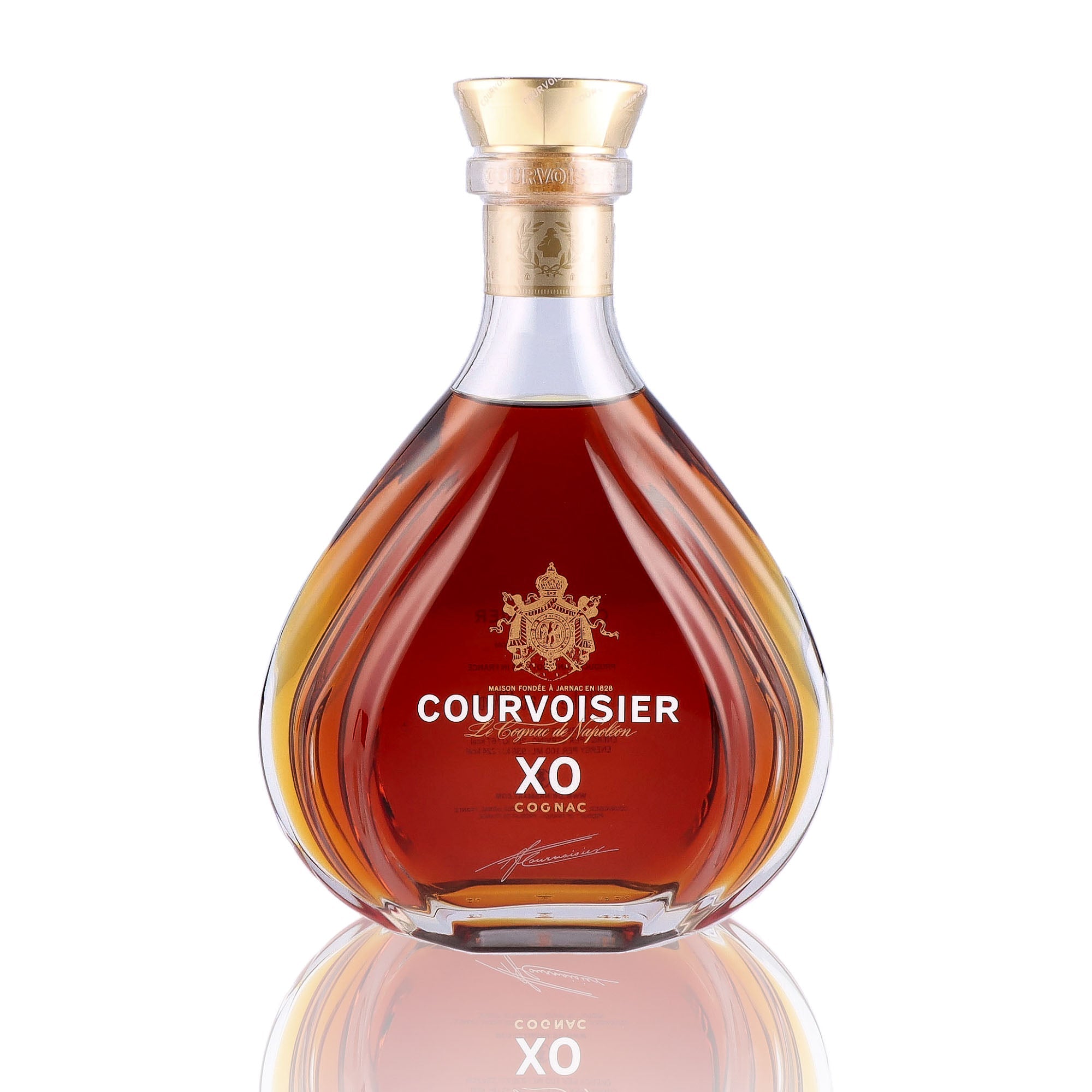 Une bouteille de Cognac, de la marque Courvoisier, nommée XO.