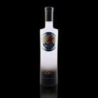 Une bouteille de Vodka, de la marque Guillotine, nommée Caviar Petrossian.
