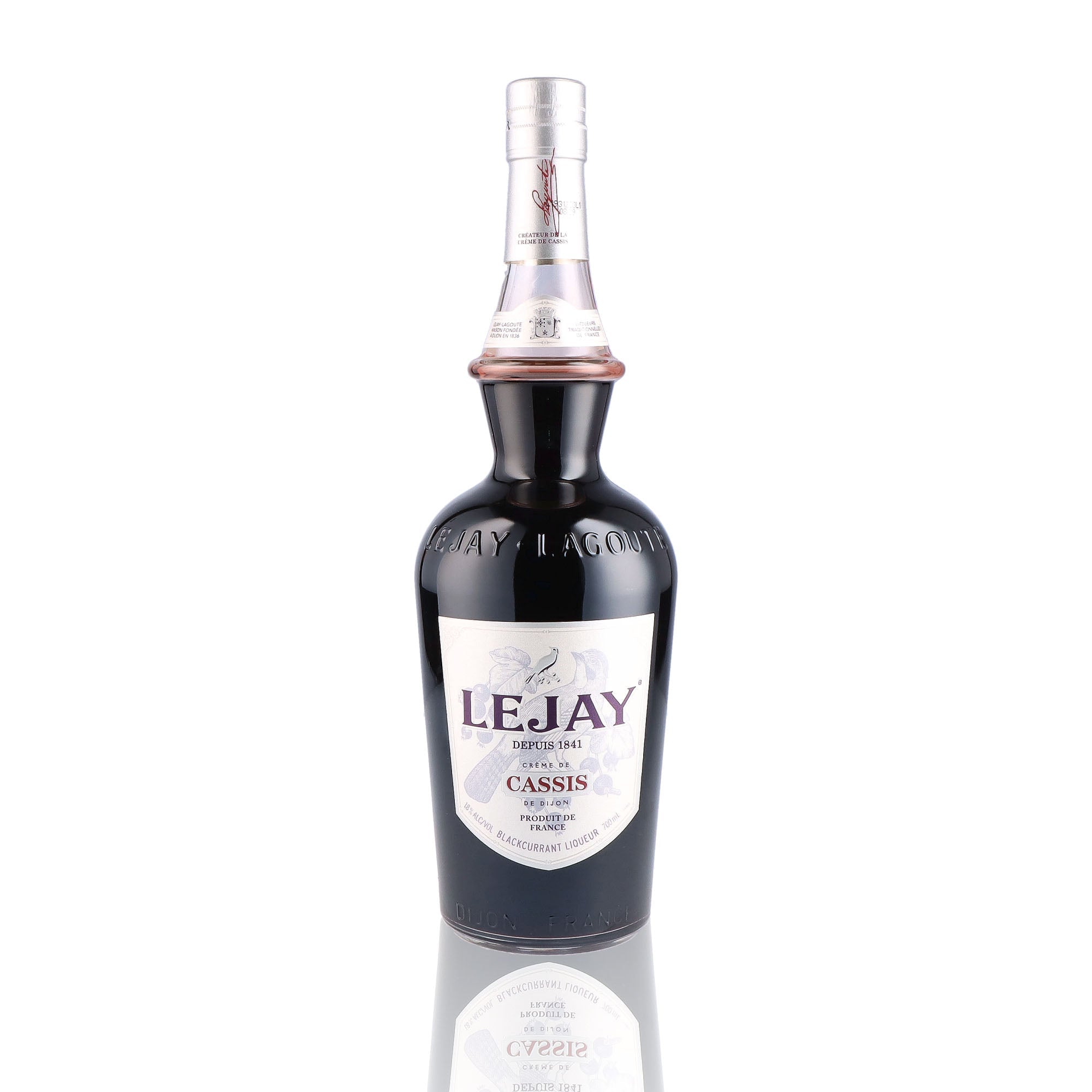 Une bouteille de Liqueur, de la marque Lejay, nommée Crème de Cassis Noir de Bourgogne.