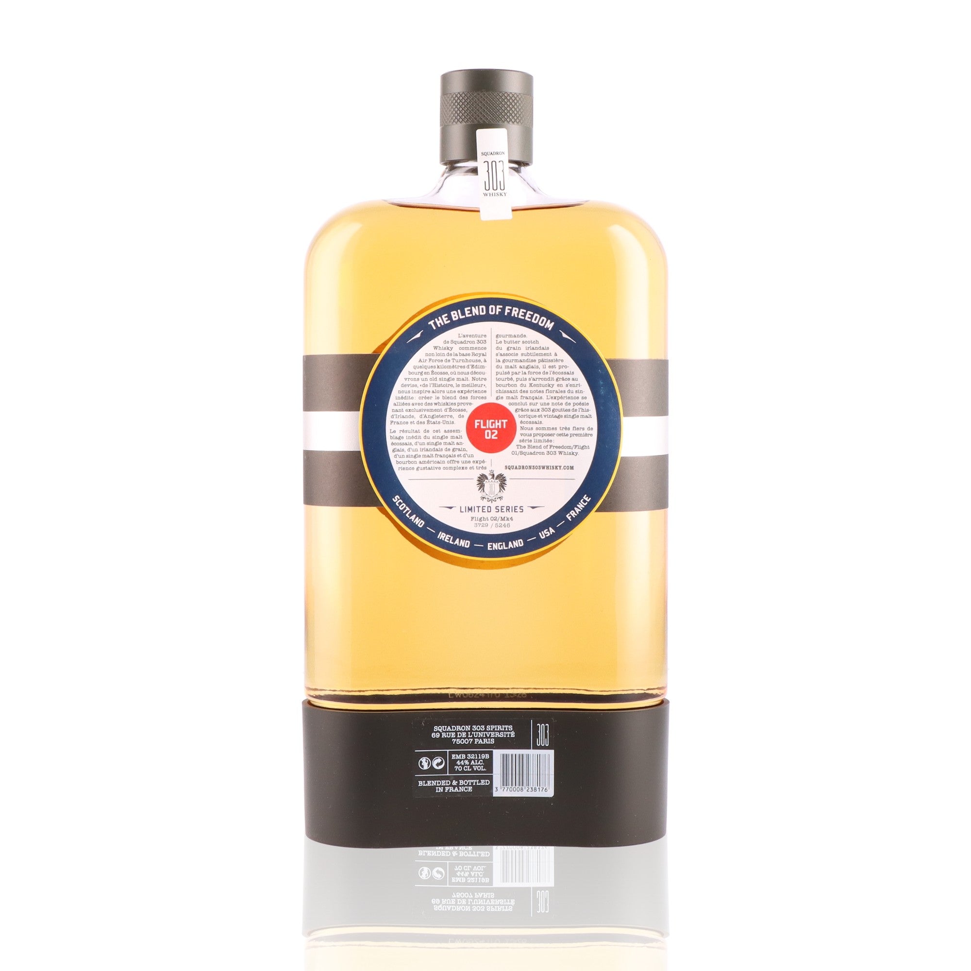 SQUADRON - The Blend of Freedom Flask - 44%