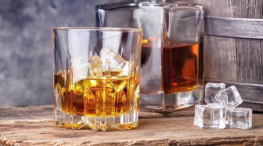 Avec quoi boire du whisky ?