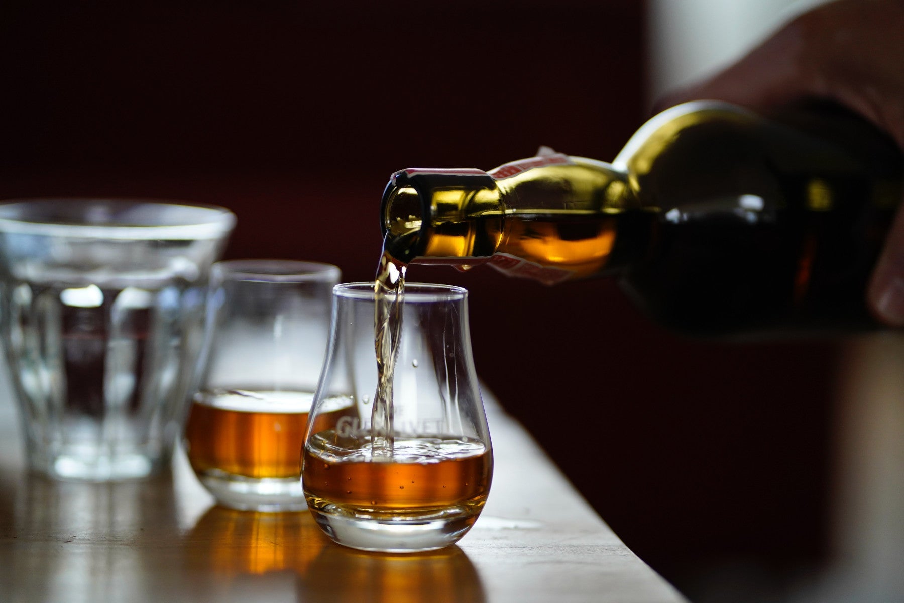 FAQ whisky pour débutants : 10 questions essentielles