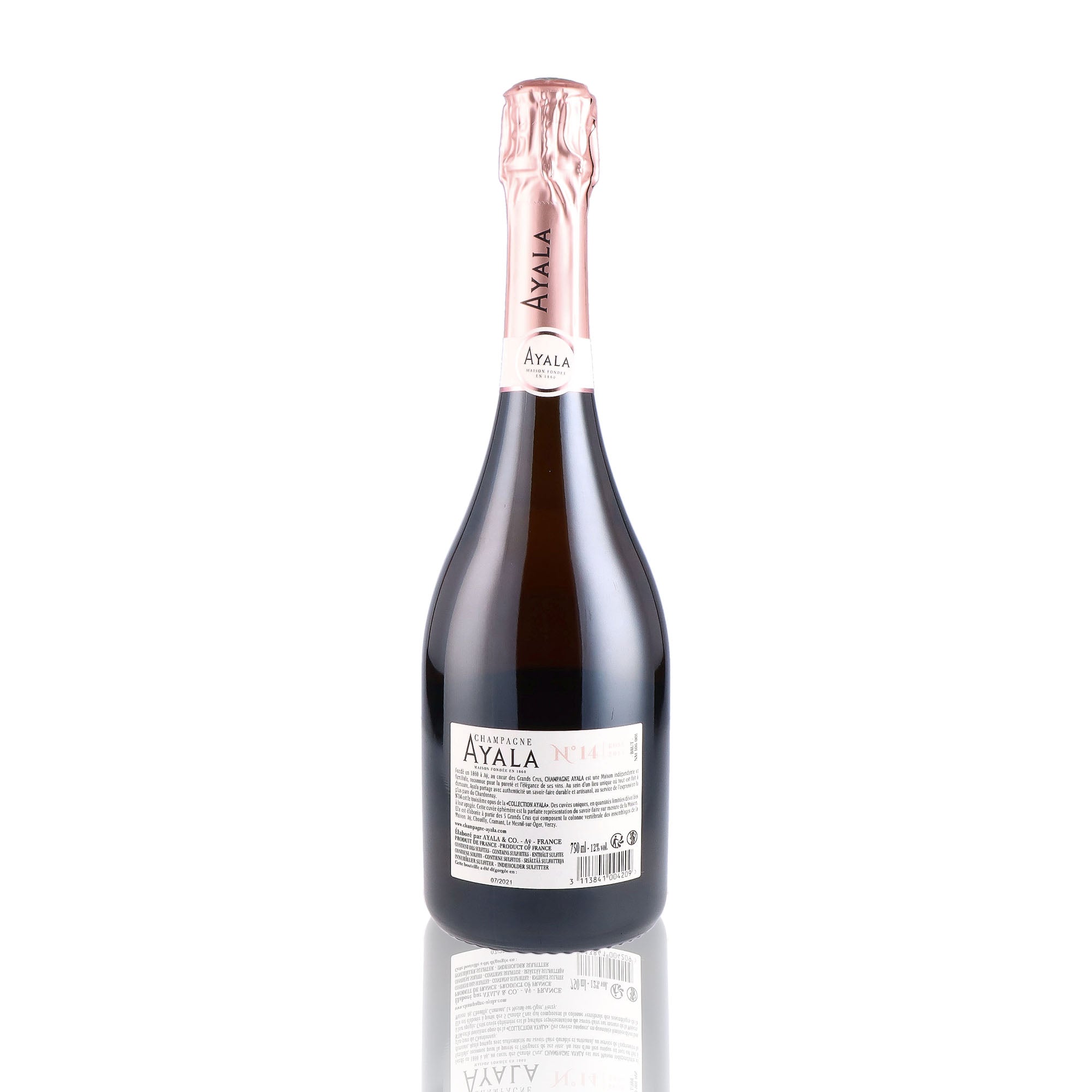 Une bouteille de champagne de la marque Ayala, de type rosé, nommée cuvée N°14.
