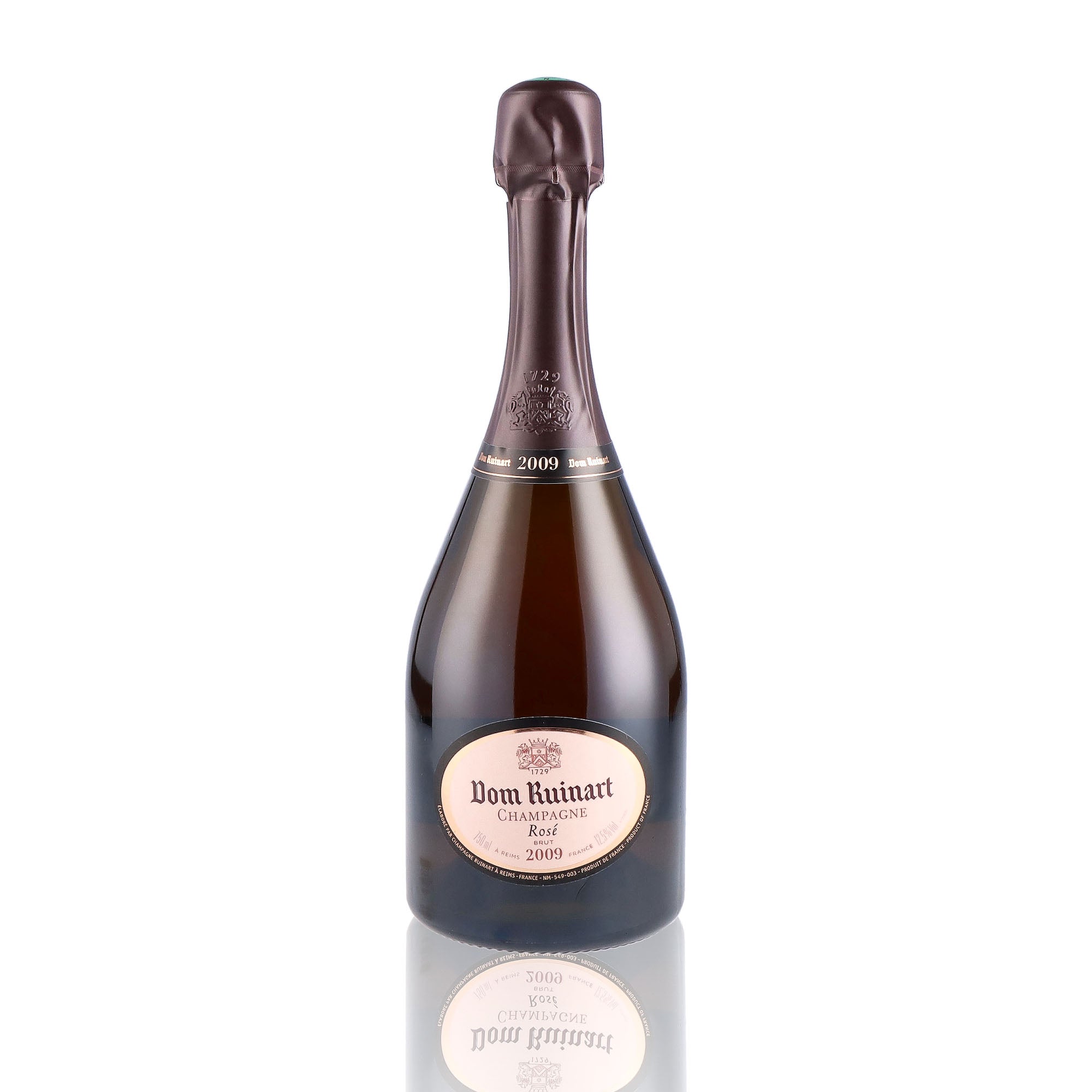 Une bouteille de champagne de la marque Dom Ruinart, de type rosé, millésime 2009.