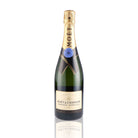 Une bouteille de champagne de la marque Moët et Chandon, de type brut, nommée réserve impériale.