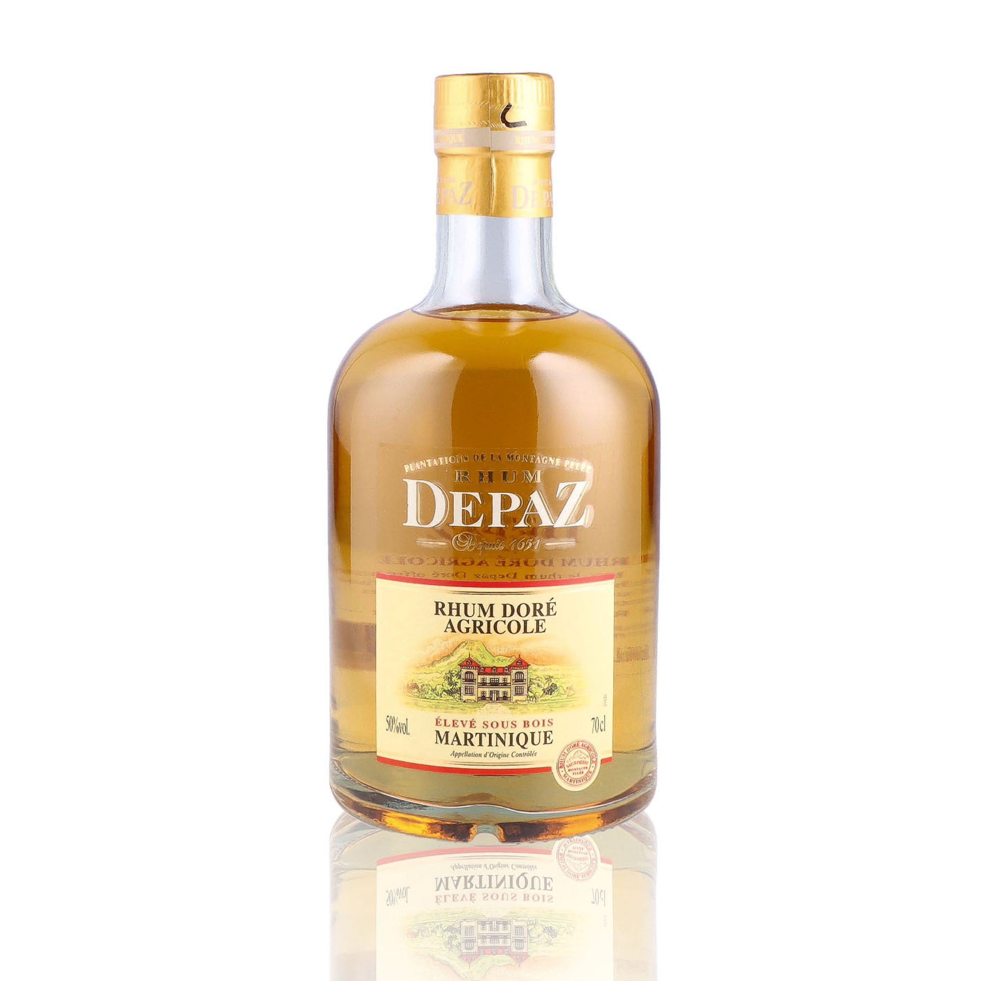 Une bouteille de rhum agricole, de la marque Depaz, nommée Elevé sous bois.
