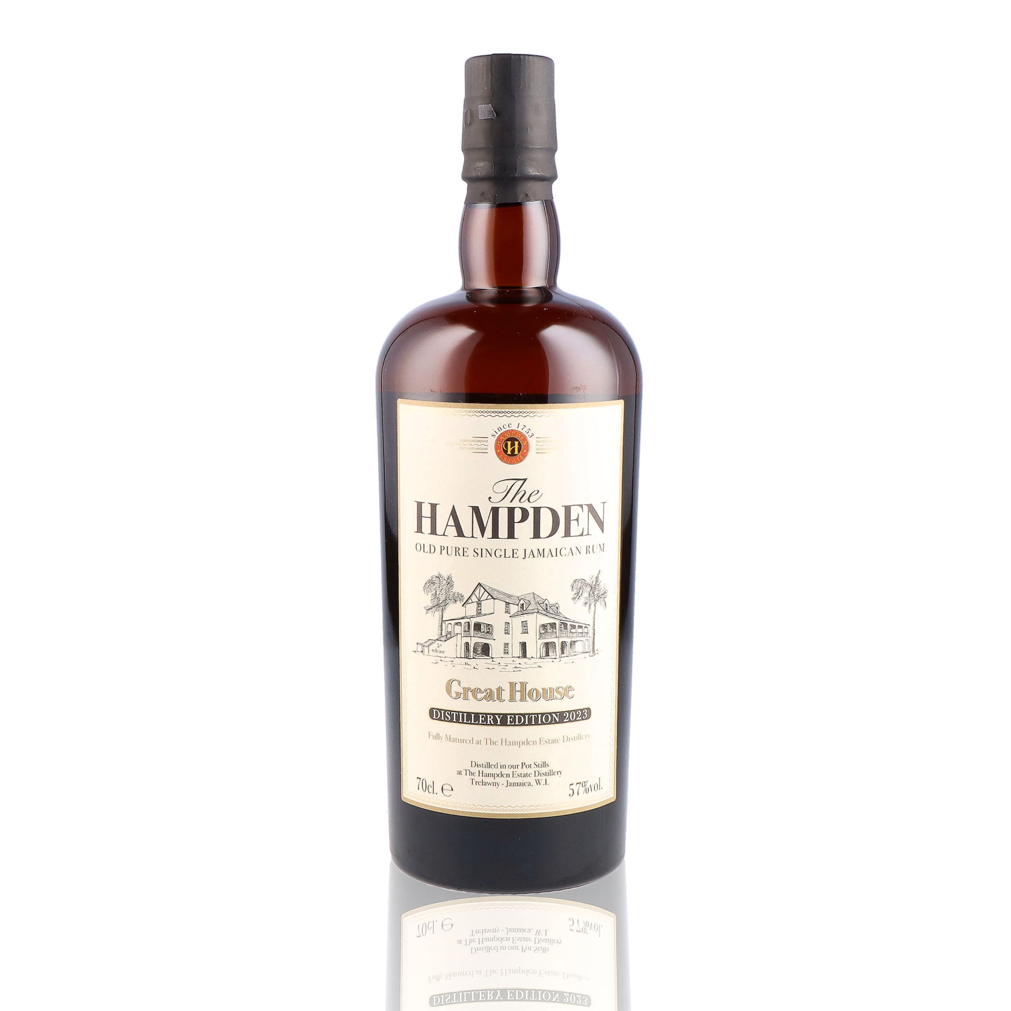 Une bouteille de rhum vieux, de la marque Hampden, nommée Great House Distillery Edition 2023.