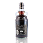 Une bouteille de rhum de mélasse, de la marque Kraken, nommée Black Spieced.