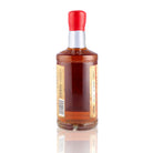 Une bouteille de rhum agricole, de la marque La Mauny, nommée ratafia de rhum.