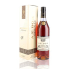 Une bouteille de Cognac, de la marque A.E DOR, nommée XO.