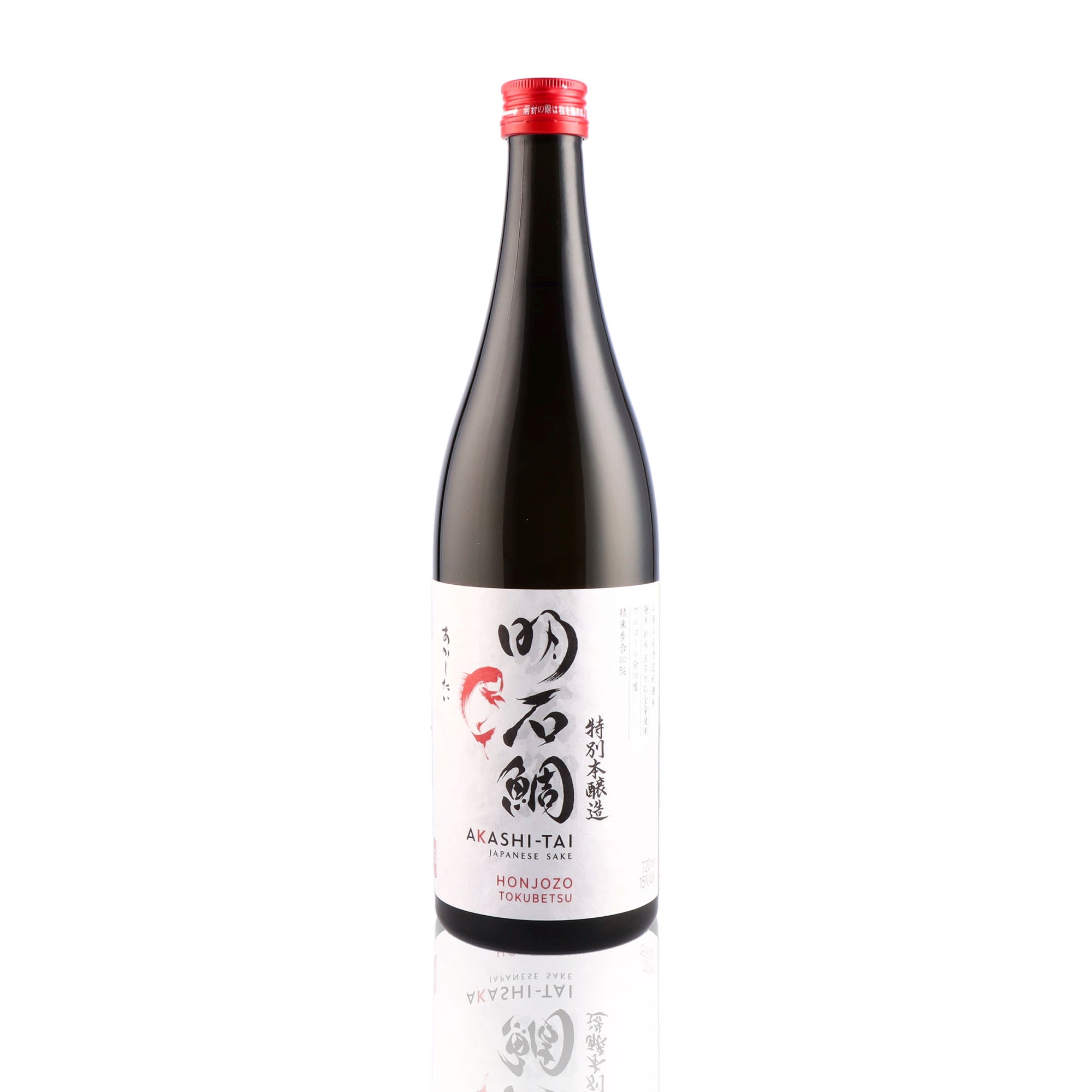 Une bouteille de Saké, de la marque Akashi Tai, nommée Honjozo Tokubetsu.
