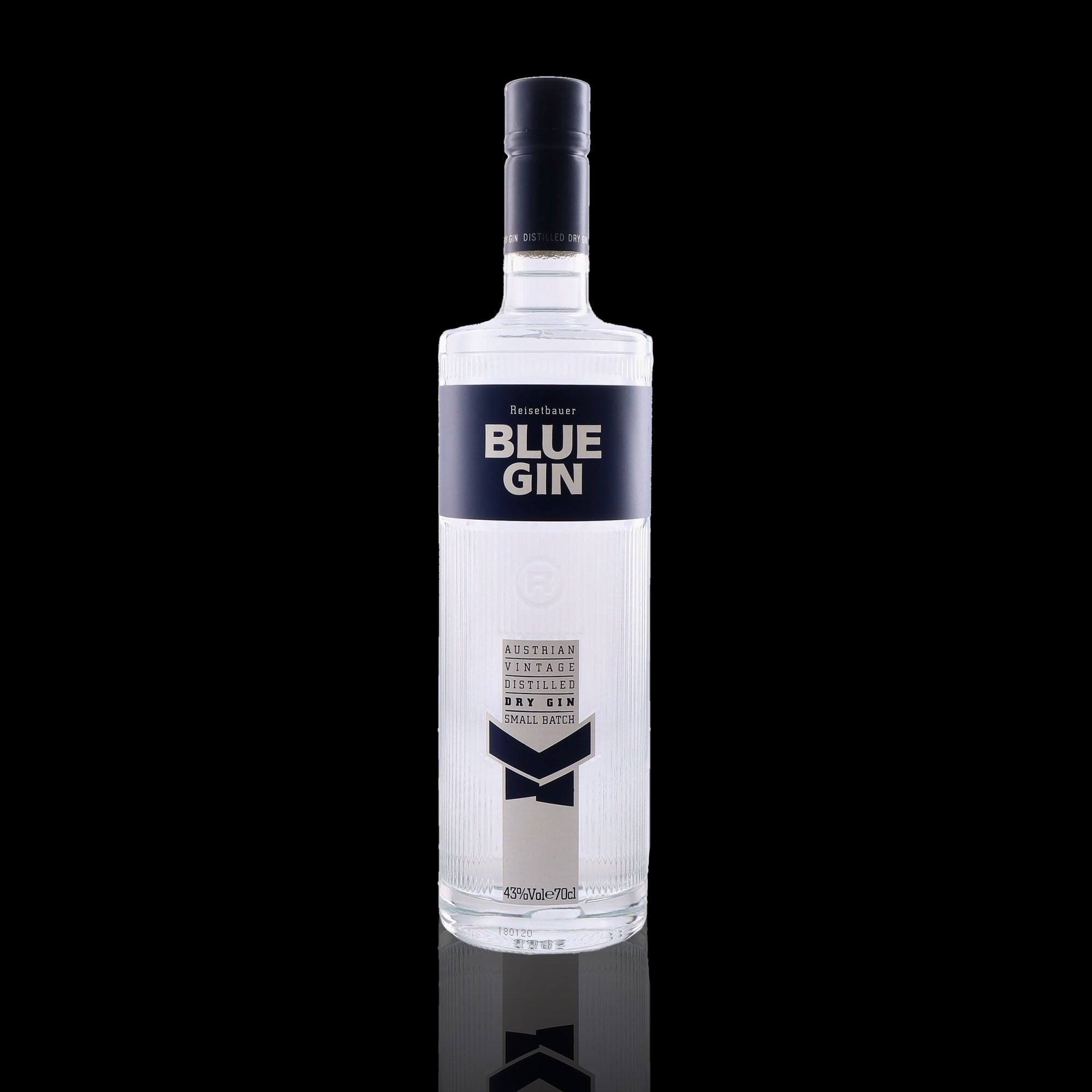 Une bouteille de Gin, de la marque Blue Gin, nommée Vintage.