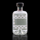 Une bouteille de Gin, de la marque Koval, nommée Dry Gin .