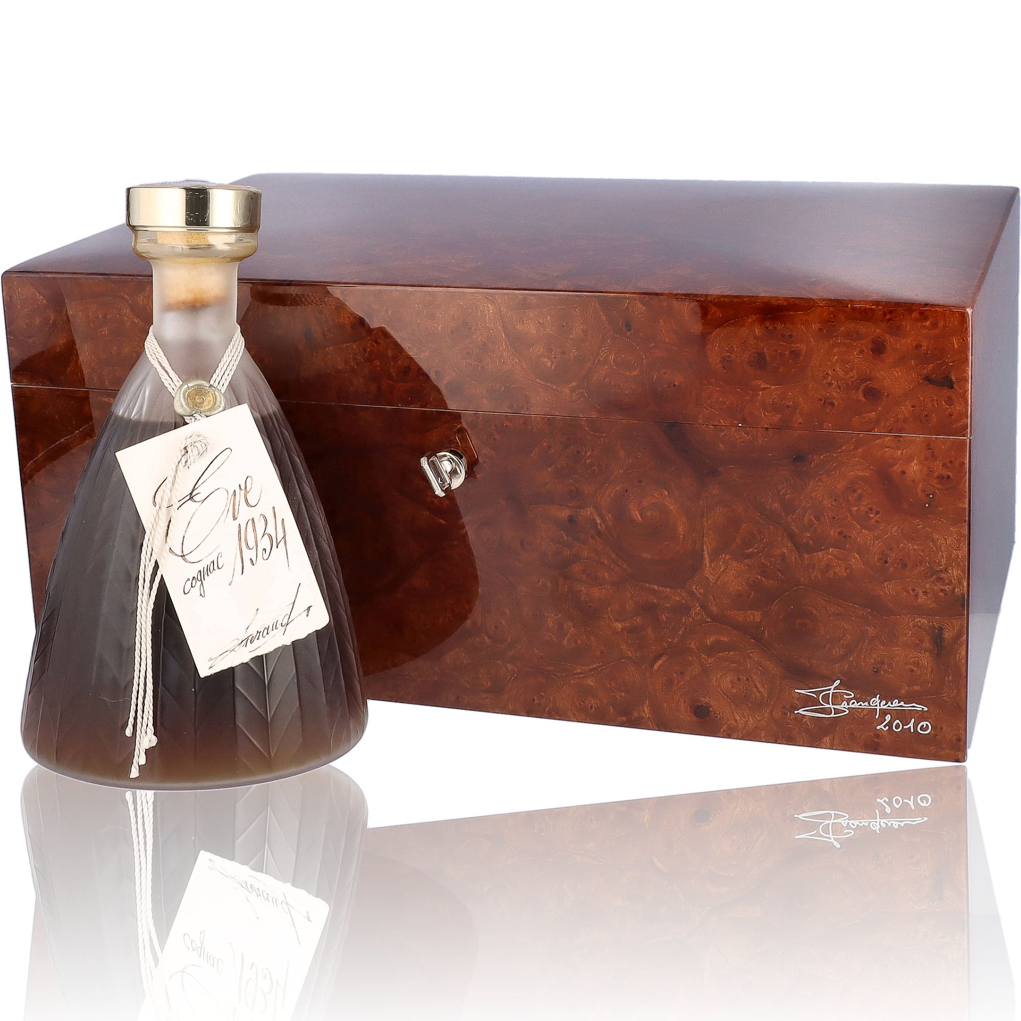 Une bouteille de Cognac, de la marque Lheraud, nommée Eve.