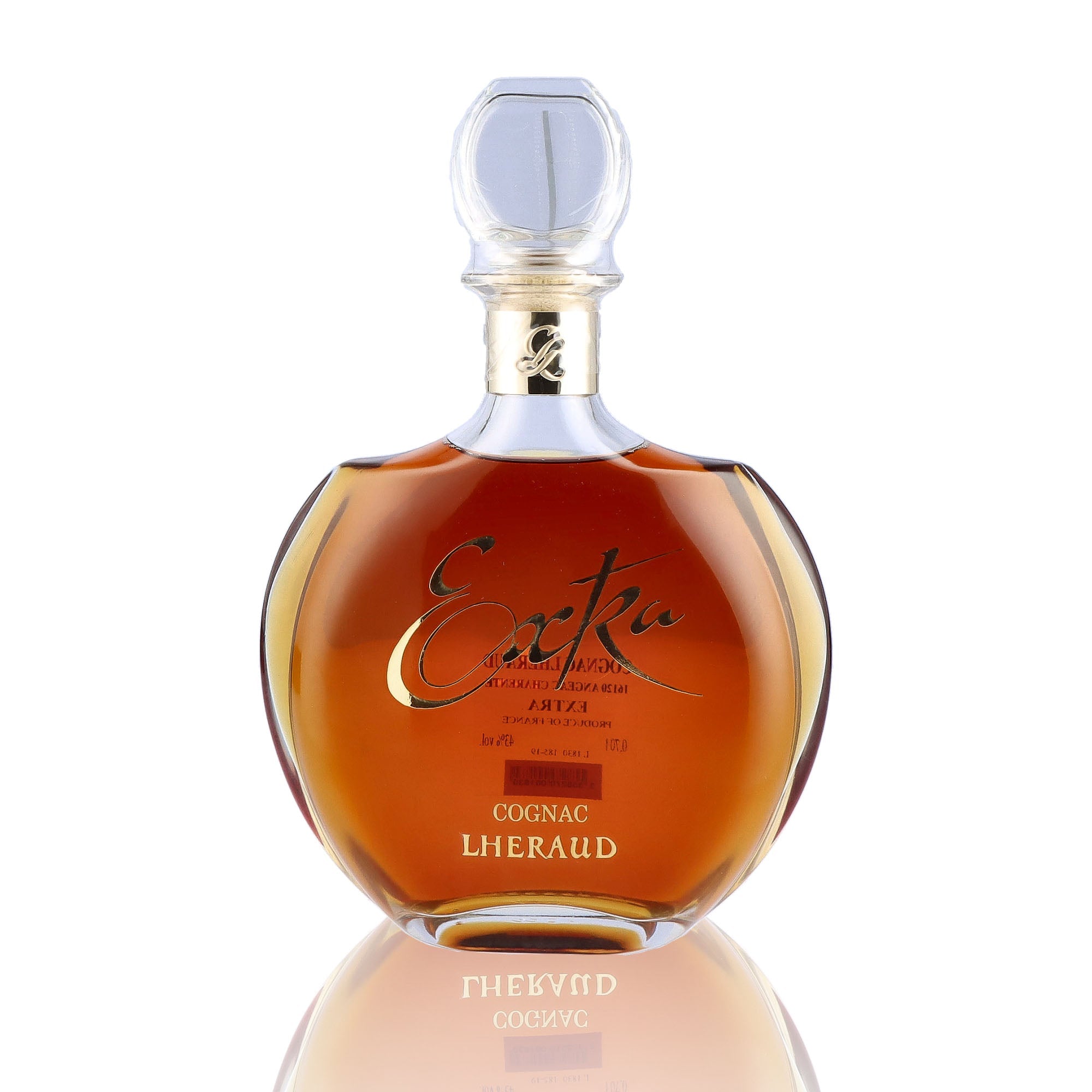 Une bouteille de Cognac, de la marque Lheraud, nommée Extra.