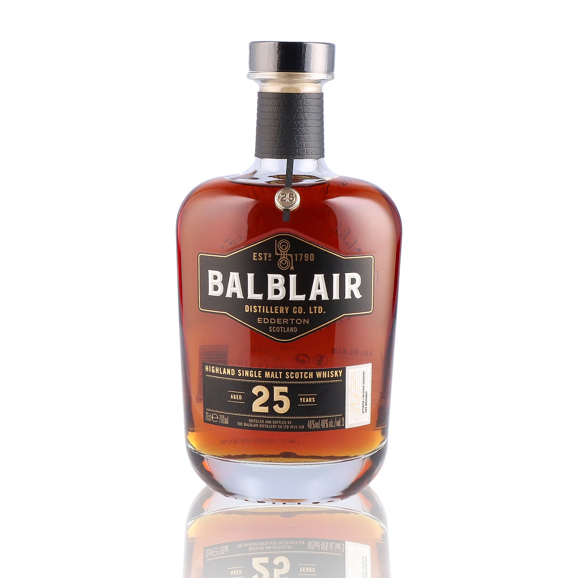 Une bouteille de Scotch Whisky Single Malt de la marque Balblair, 25 ans d'âge.