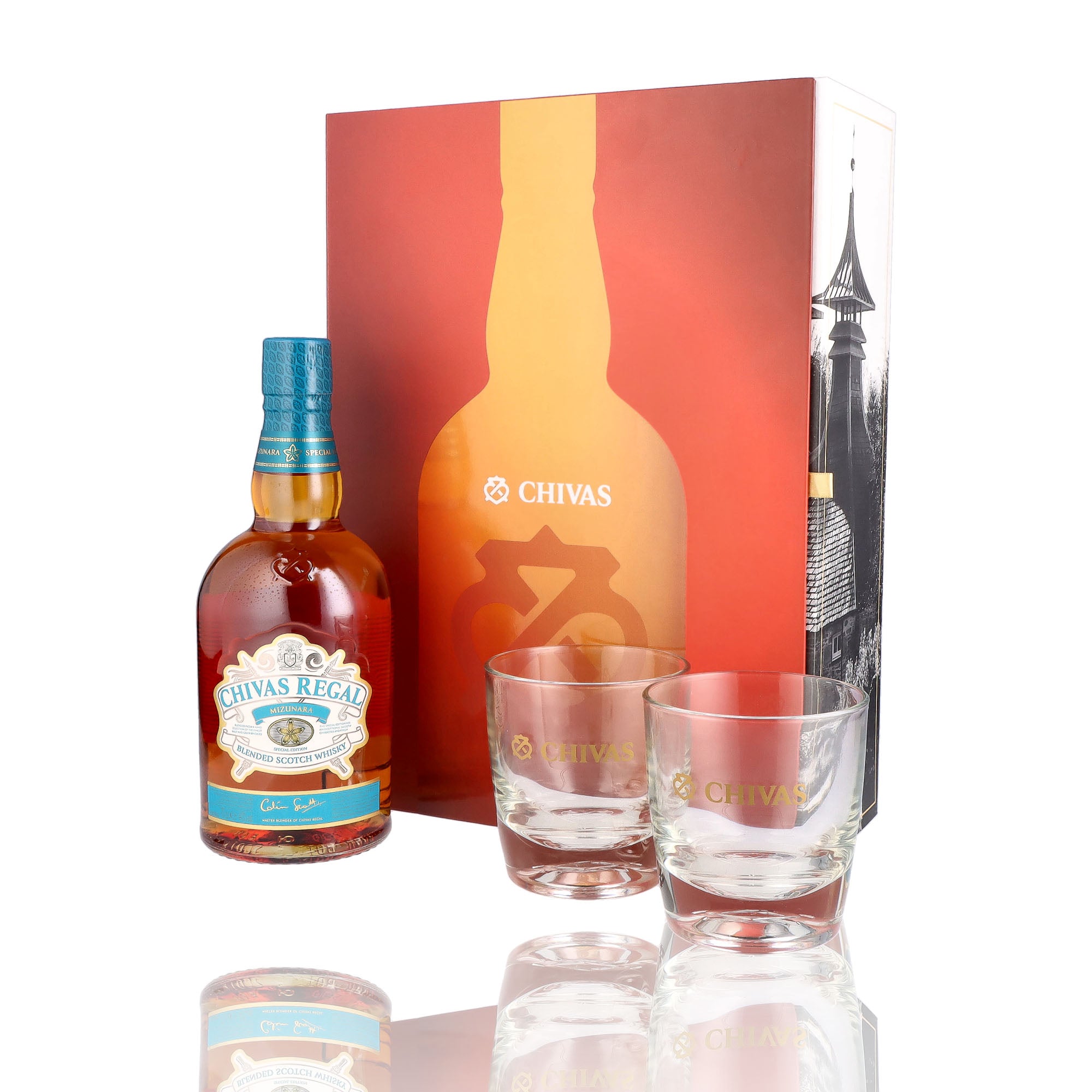 Un coffret de Scotch Whisky Blends de la marque Chivas Regal, nommée Mizunara + 2 verres.