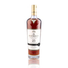 Une bouteille de Scotch Whisky Single Malt de la marque Macallan, nommée Sherry Oak, 25 ans d'âge